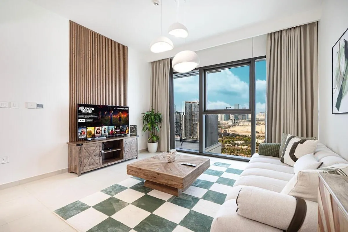 Charming 1-Bed Luxury Apartment In Downtown Views 두바이