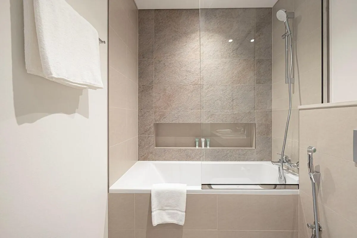 Charming 1-Bed Luxury Apartment In Downtown Views Dubai